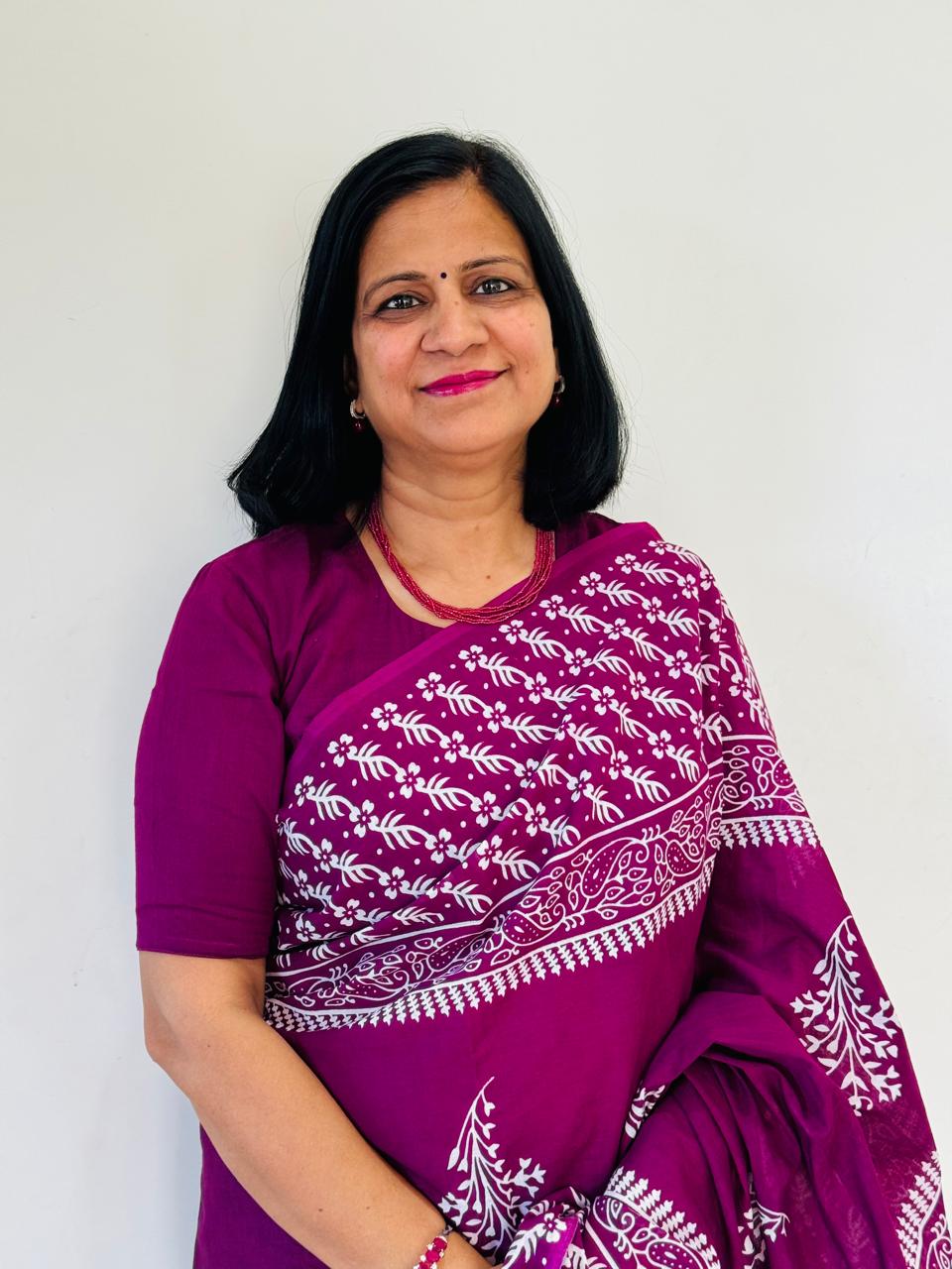 CA Rakhee Garg, Director of Chinar Public School